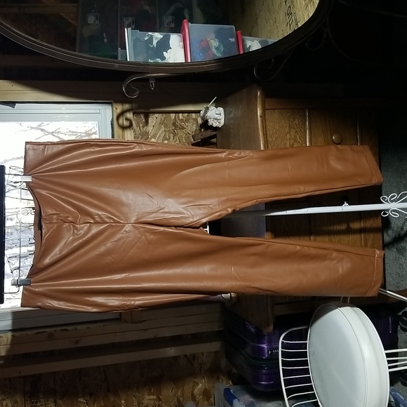 Banana Republic Pants - Banana Republic brown pleather leggings. Size XL